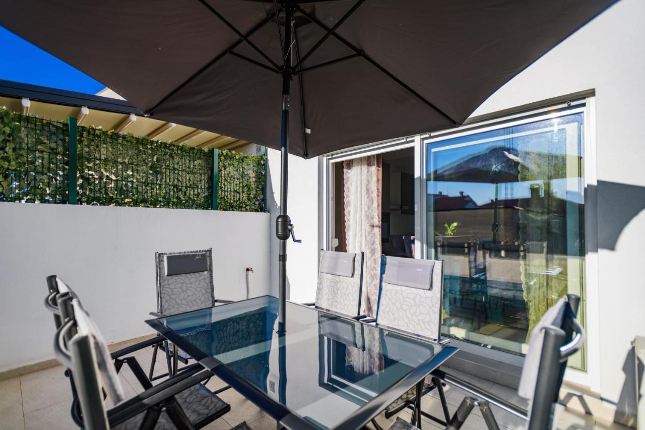 Holiday Apartment Zadar - With Summer Balcony And Parking 외부 사진