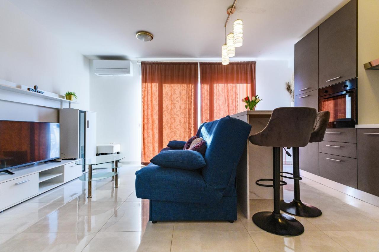 Holiday Apartment Zadar - With Summer Balcony And Parking 외부 사진