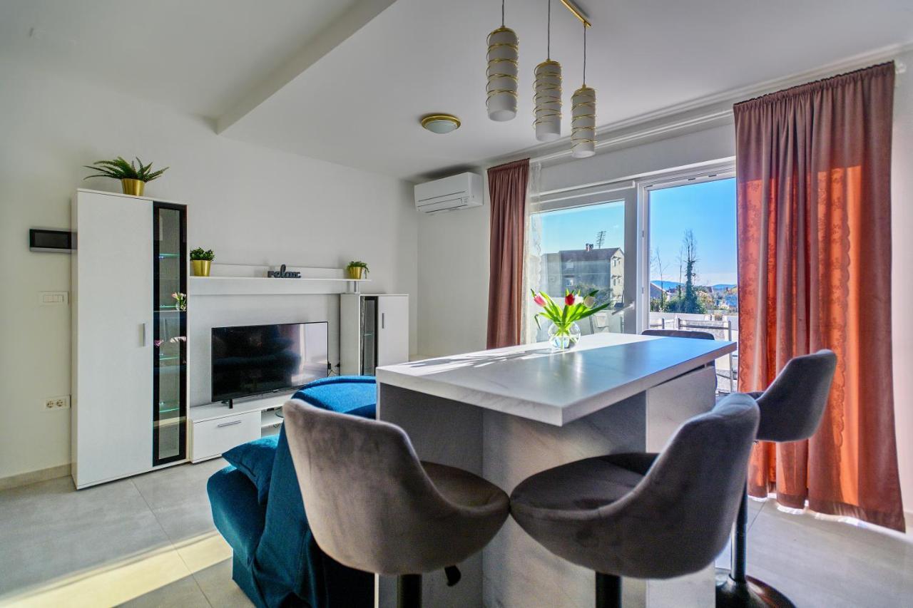 Holiday Apartment Zadar - With Summer Balcony And Parking 외부 사진