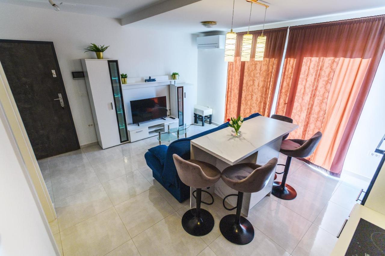 Holiday Apartment Zadar - With Summer Balcony And Parking 외부 사진
